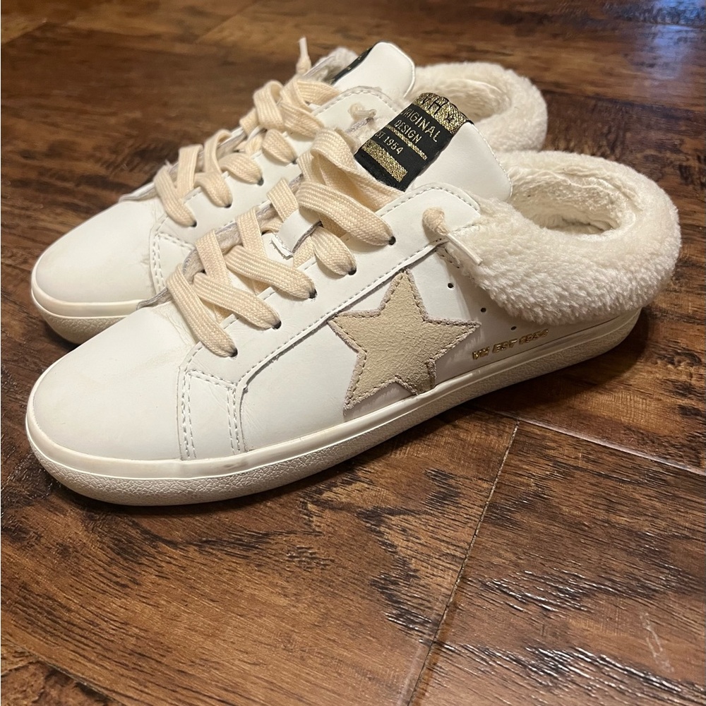 Vintage Havana Slip on Sneakers Size 8.5